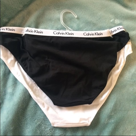 💥SALE💥 Calvin Klein Underwear Bundle - Picture 2 of 4